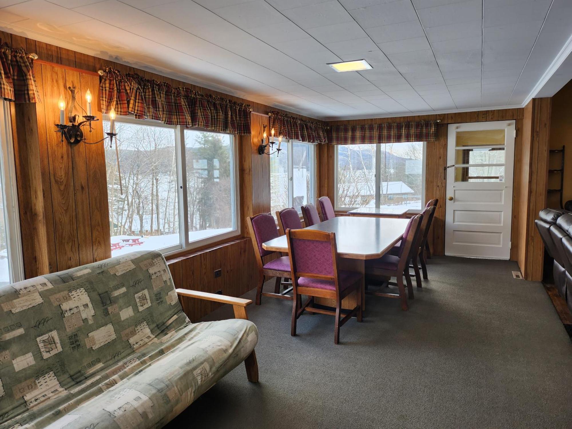 Resort Cramers Point Lake Breeze Lake George
